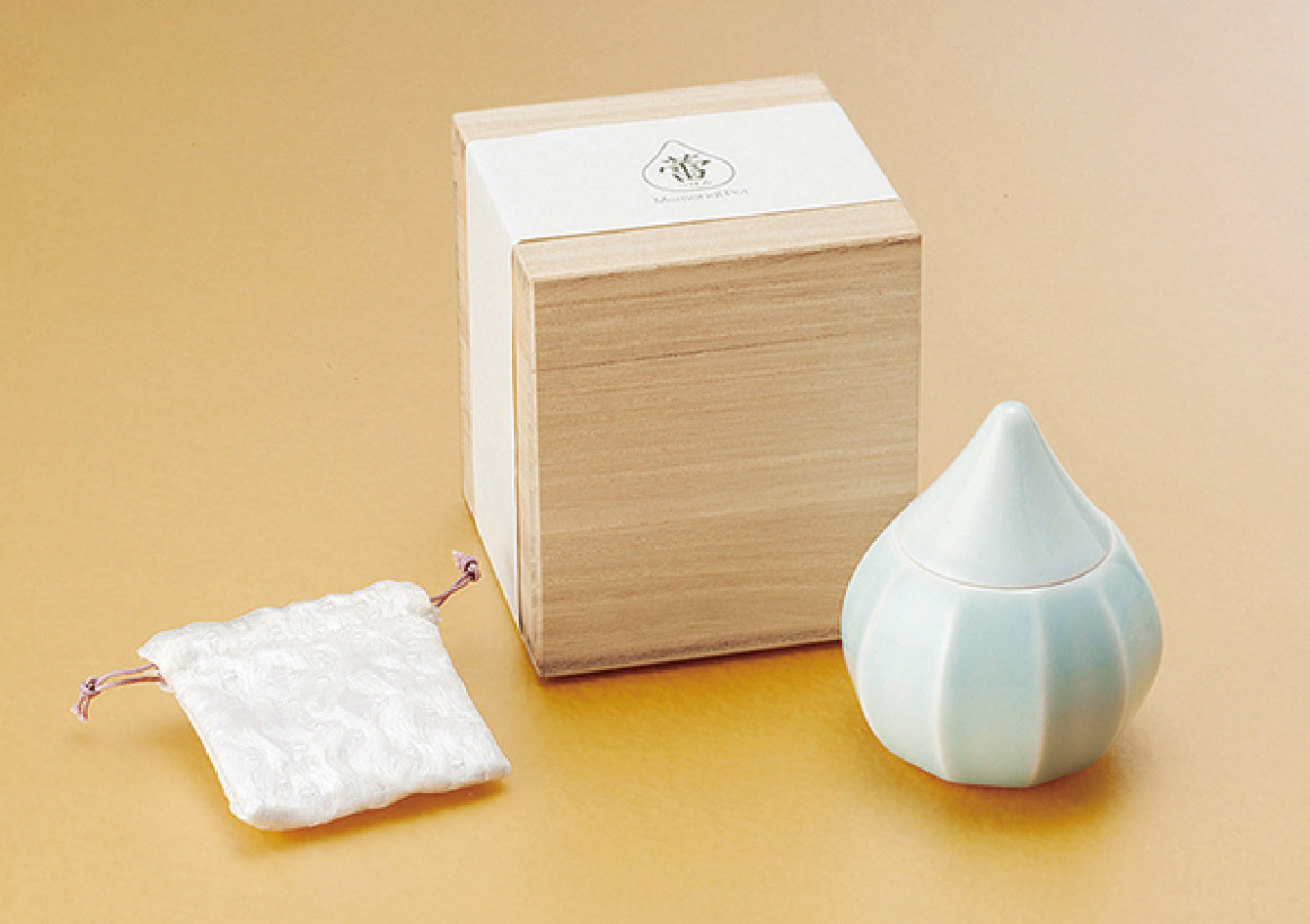 蕾/陶磁器 ミニ骨壺3